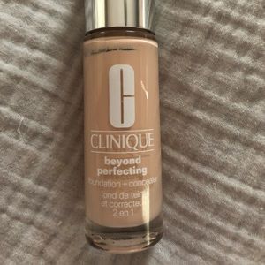 Clinique Beyond Perfecting Concealer & Foundation